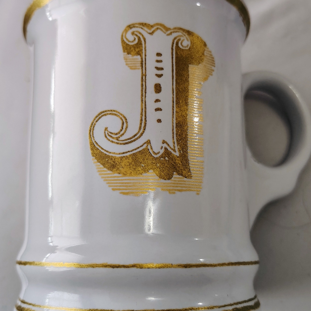 Williams Sonoma White Initial J Gold Elegant Gold and White Monogrammed Mug